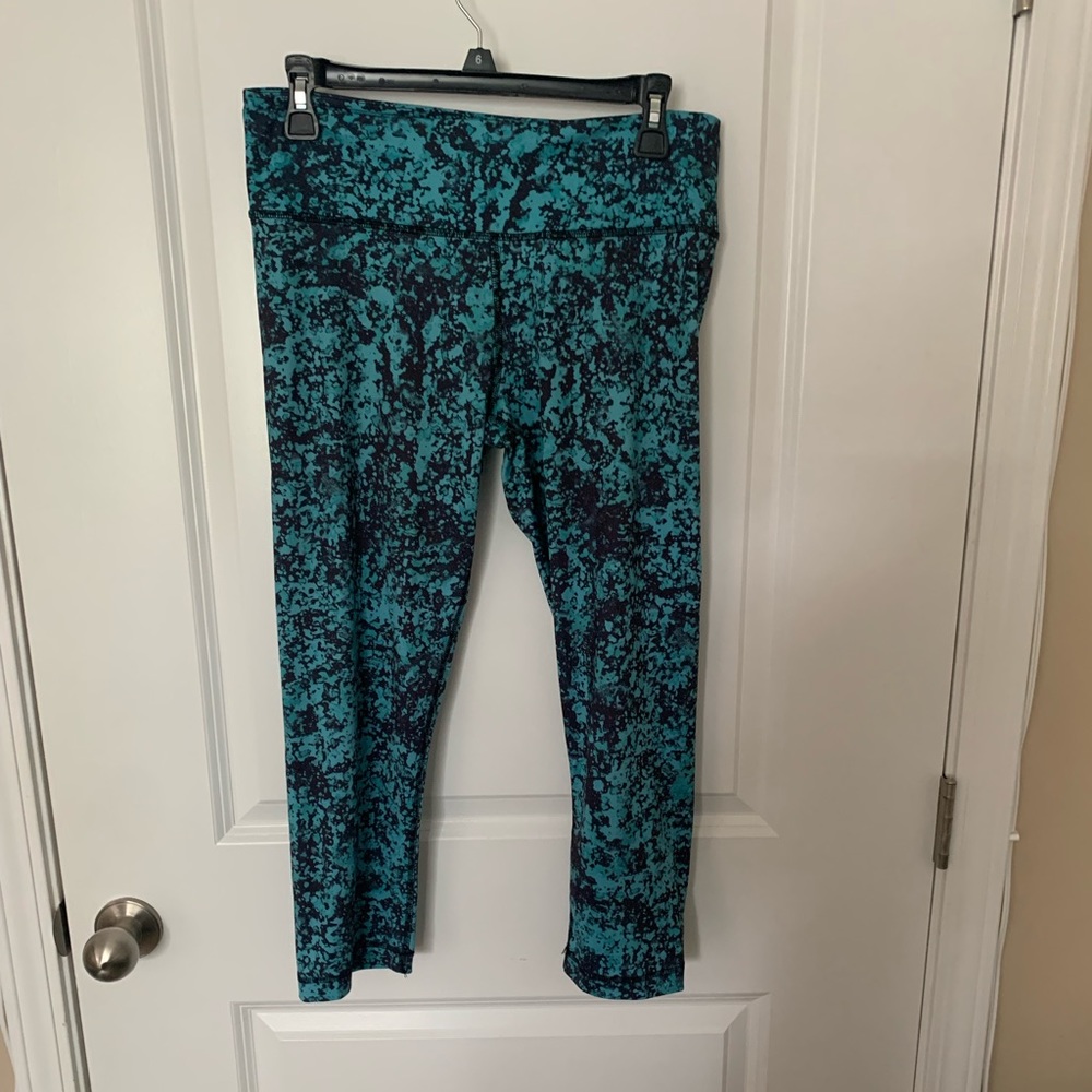 Workout capris